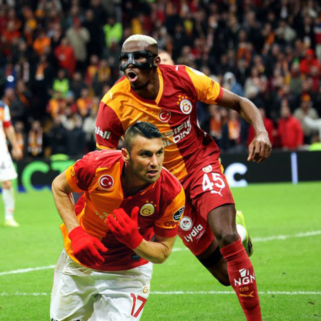 Osimhen'in gözü Burak Yılmaz'ın rekorunda!