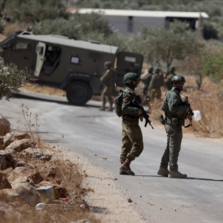 İsrail askerleri 2 Filistinli çocuğu öldürdü