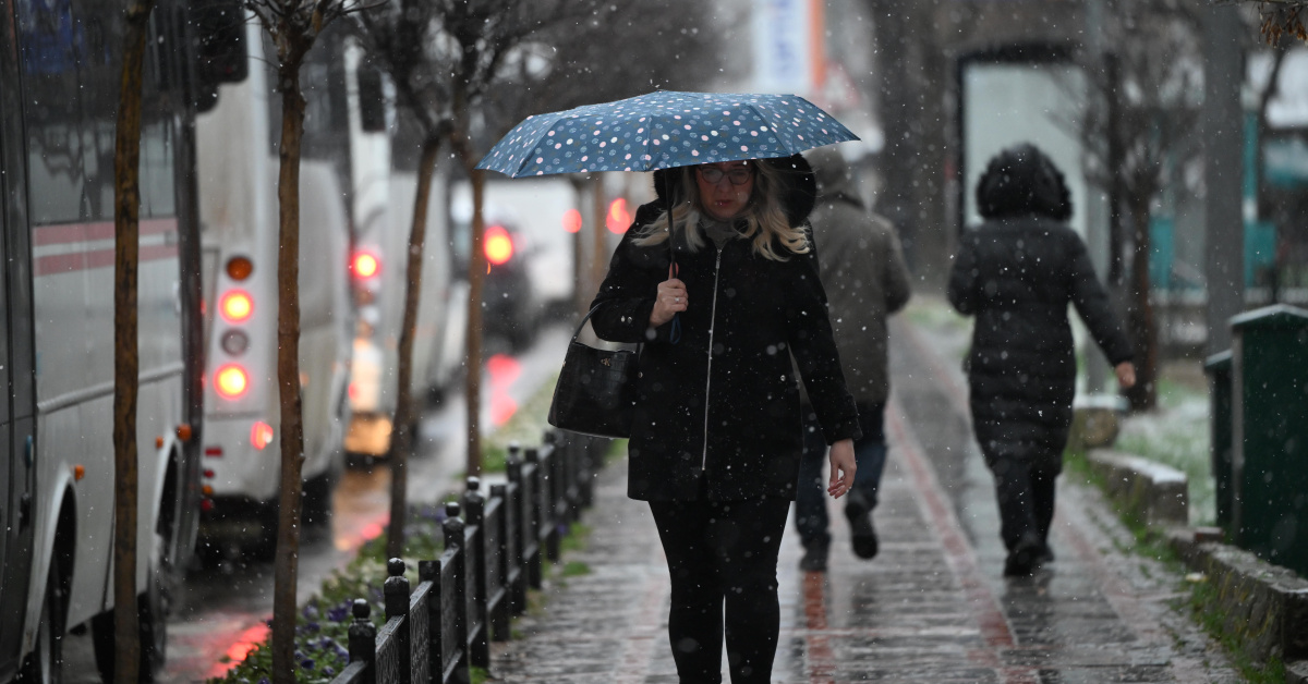Son dakika: Meteoroloji'den sağanak yağmur uyarısı! Bu bölgeler dikkat