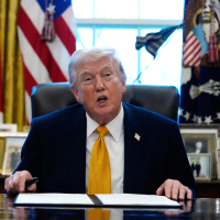 Trump: Küba ile istediğim her şeyi yapabilirim