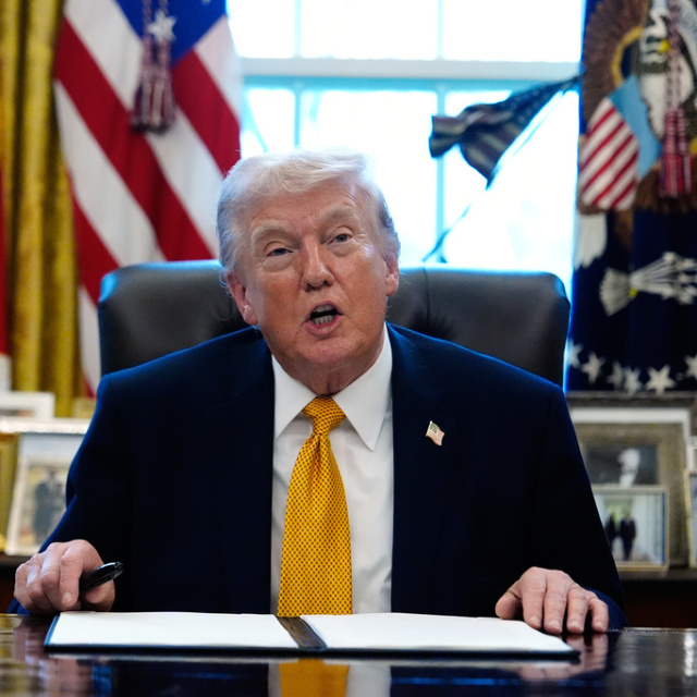 Trump: Küba ile istediğim her şeyi yapabilirim