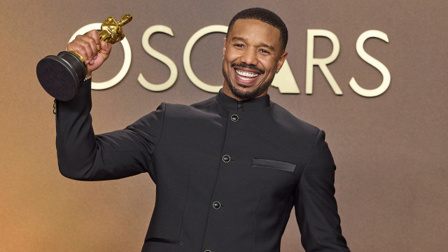 Oscar kutlamasını hamburgercide yaptı