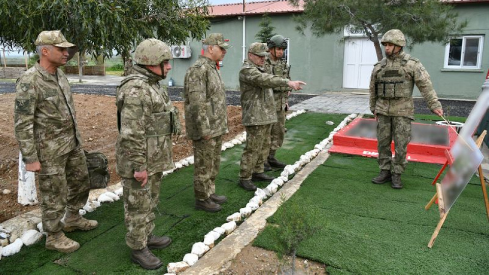 Kara Kuvvetleri Komutanı KKTC'de