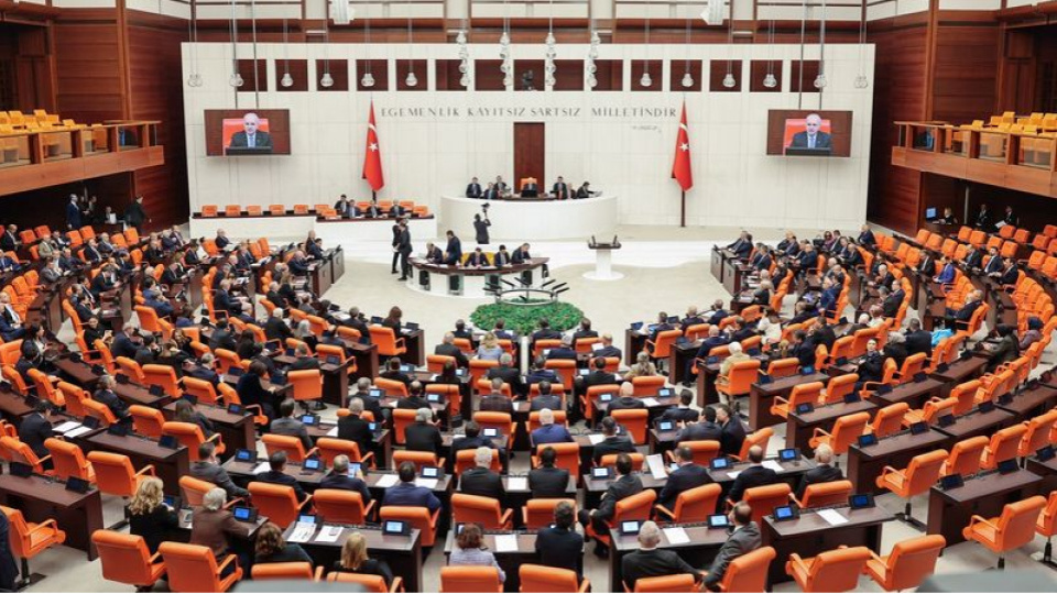 Yeni dokunulmazlık dosyaları sunuldu