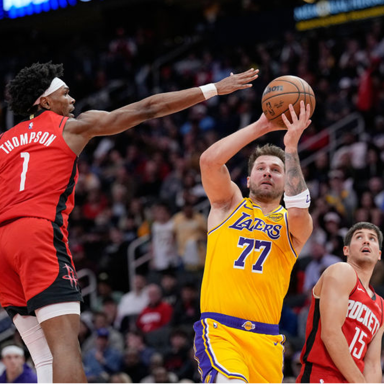 Lakers'tan üst üste 6. galibiyet