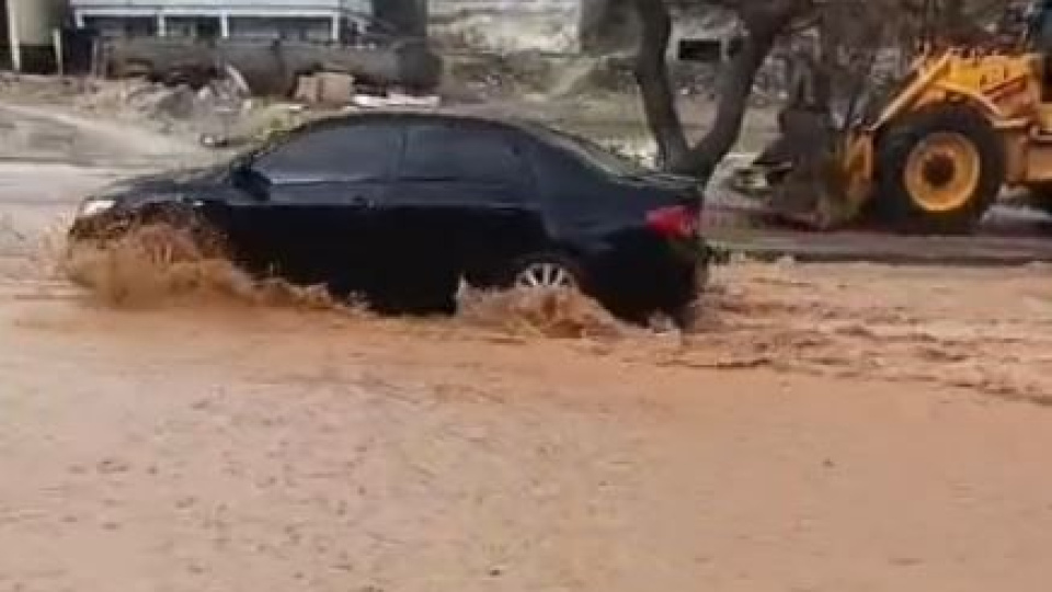 Gaziantep'te yollar göle döndü