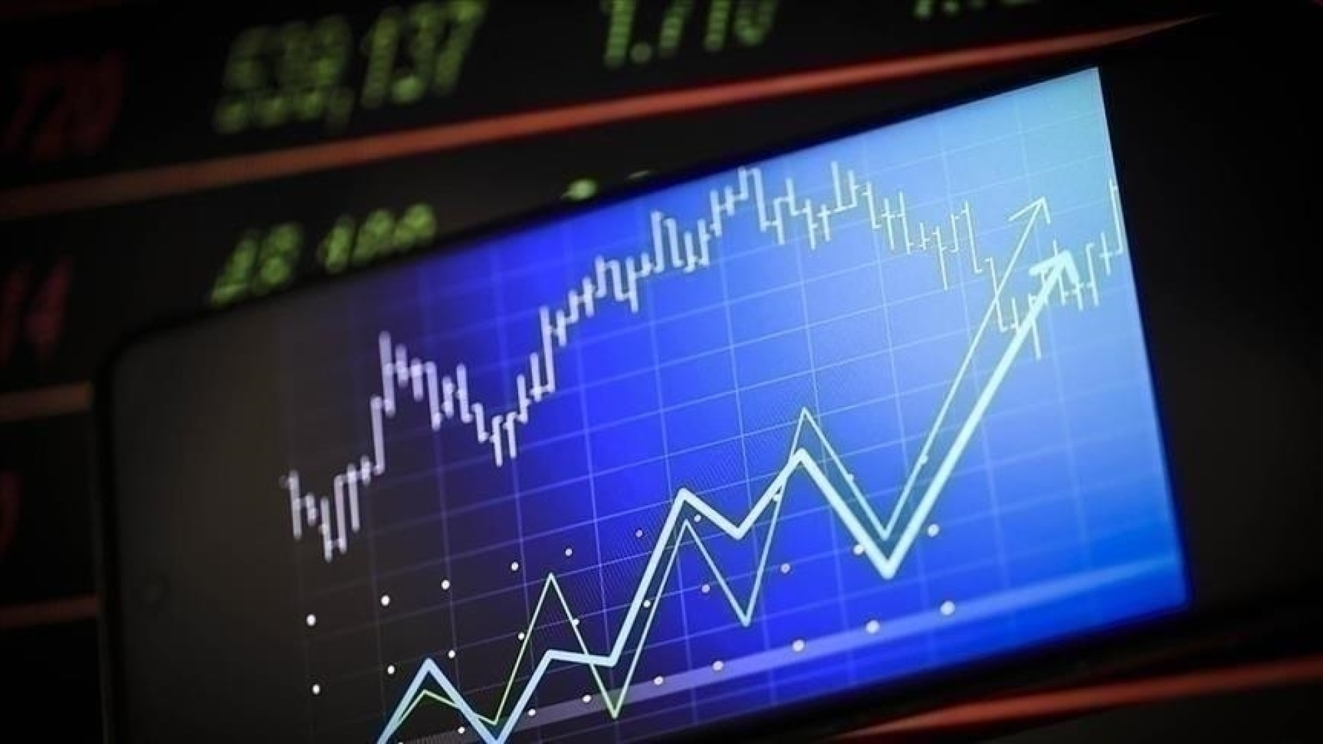 Borsa İstanbul'da BIST 100 Endeksi Yüzde 2,01 Yükseldi, 13.217 Puana Ulaştı