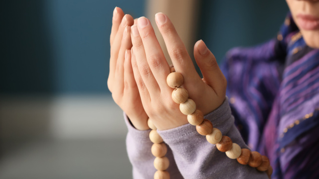 Arefe günü yarım gün mü?