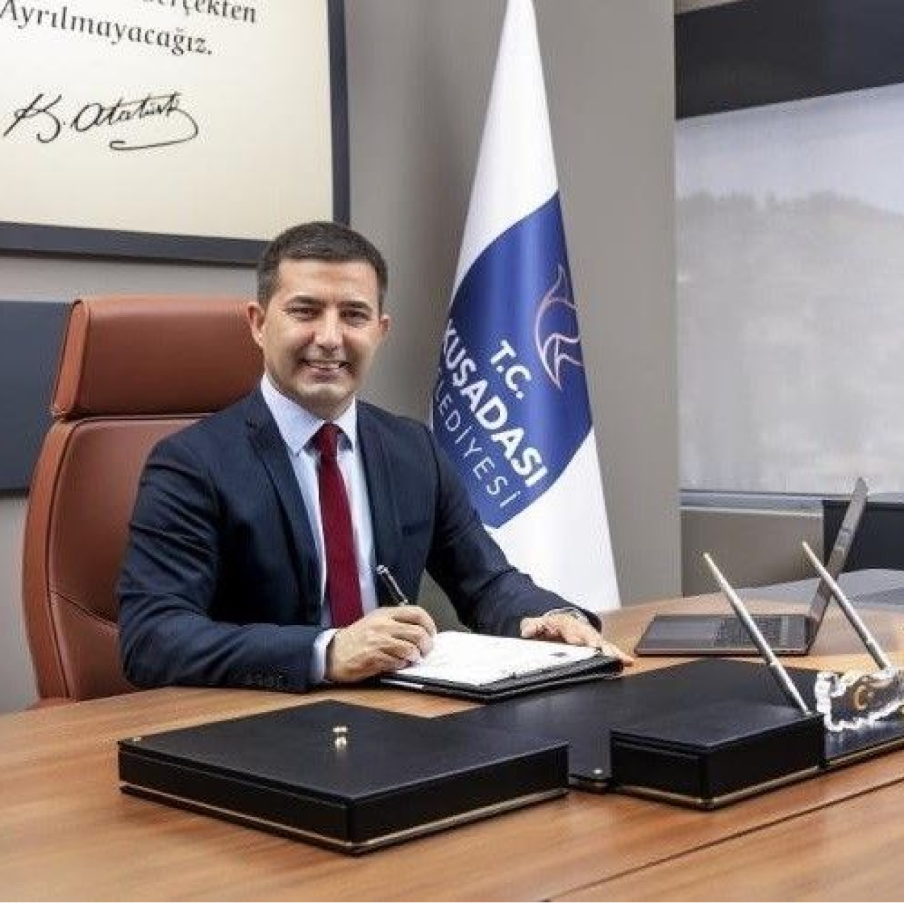 Ömer Günel görevinden uzaklaştırıldı