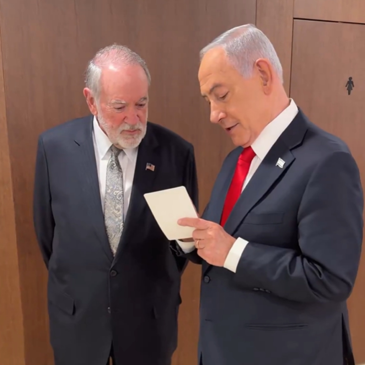 Netanyahu, Huckabee ile görüştü