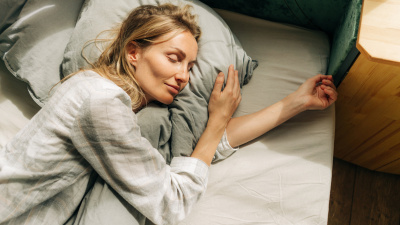 7 saat uyuyanla 9 saat uyuyan arasındaki fark ne?