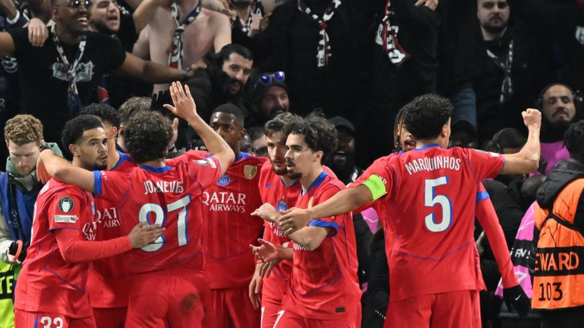 PSG, Chelsea'yi 3-0 Yenerek Şampiyonlar Ligi Çeyrek Finaline Yükseldi