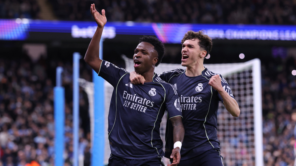 Real Madrid kazanarak turladı!