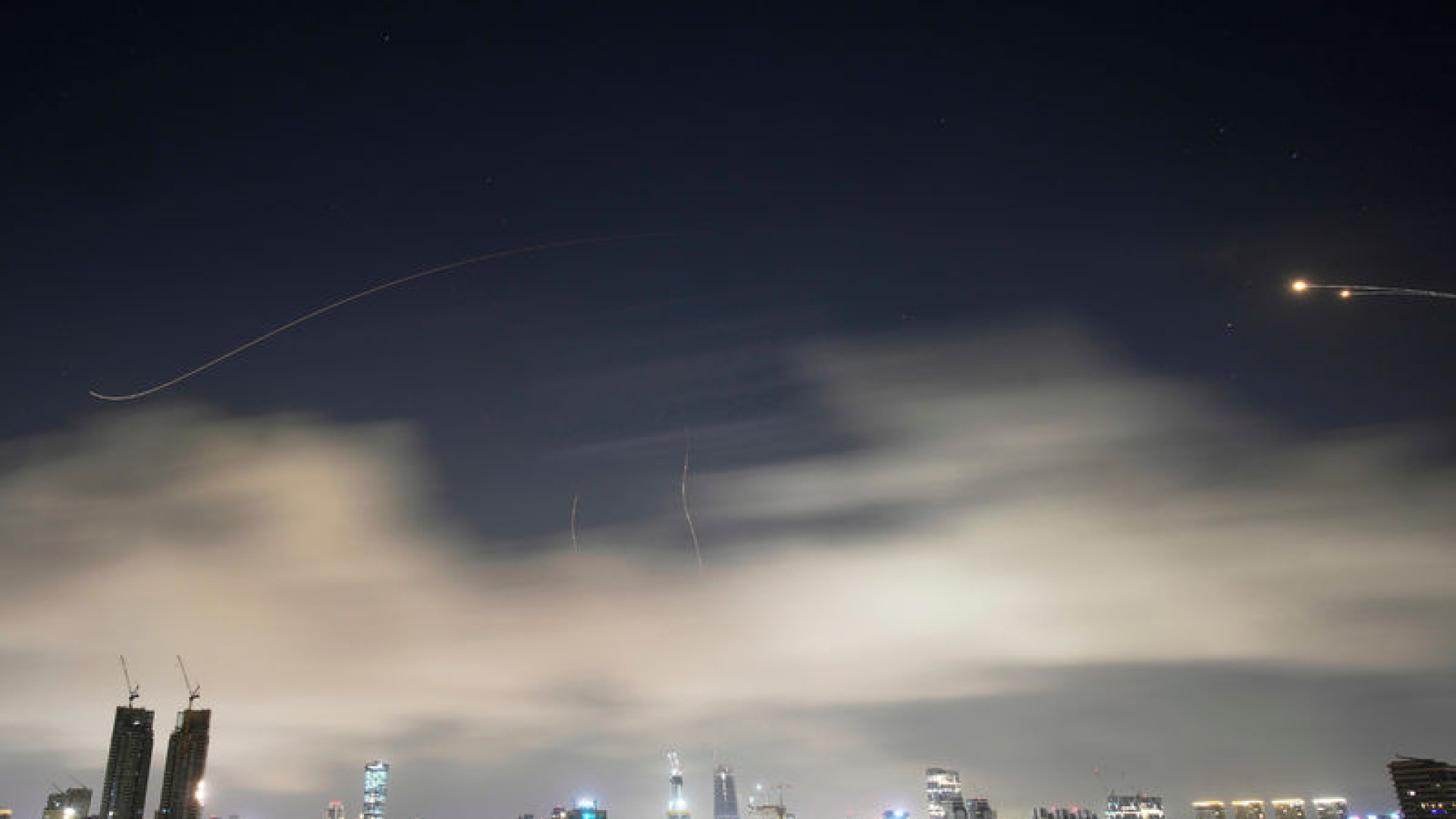 Son dakika: ABD-İsrail İran Savaşı'nda son durum: İran'dan Laricani'nin intikamı için saldırı! | Dış Haberler