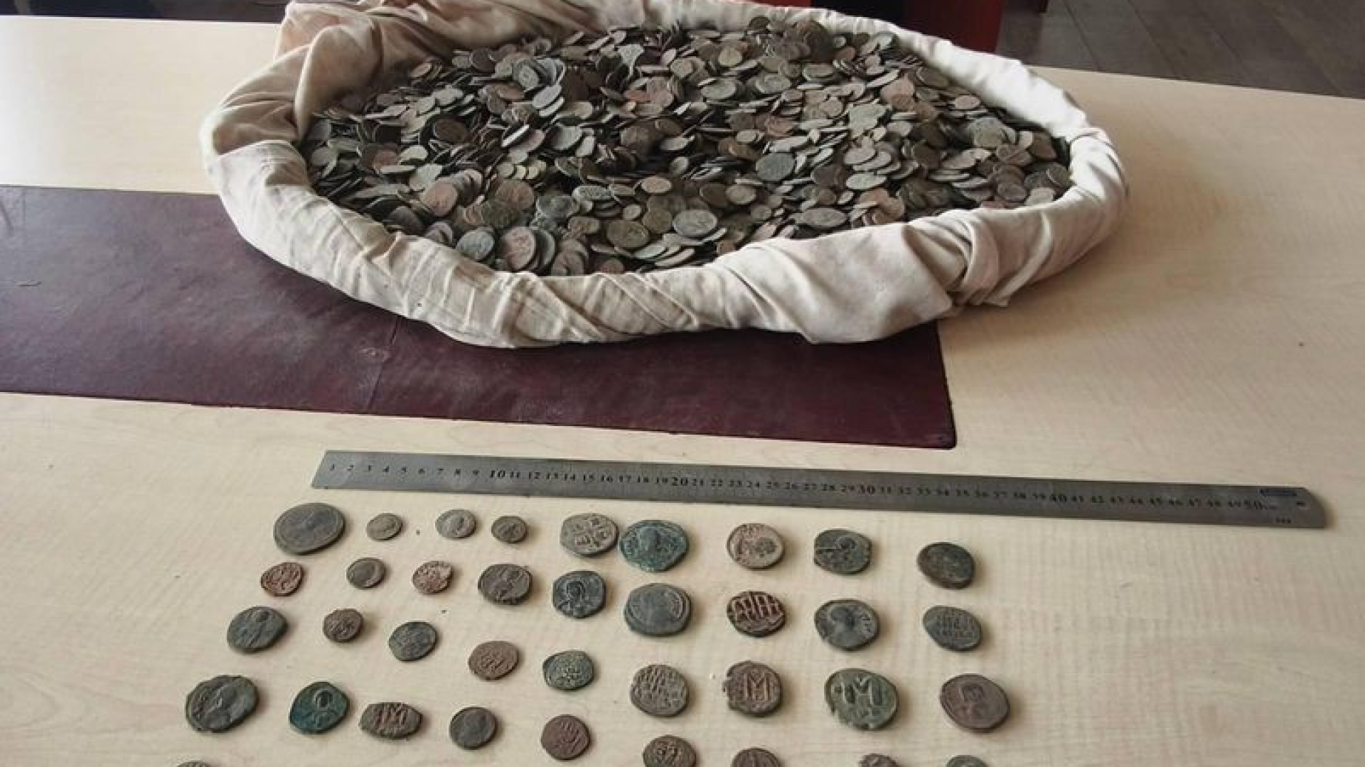 İstanbul'da Araçtan 8 Bin 582 Tarihi Eser Çıktı: Şüphelilerin İfadeleri Şaşırttı