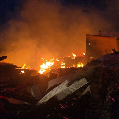 Bolu'da 4 ev ve 8 samanlık yandı