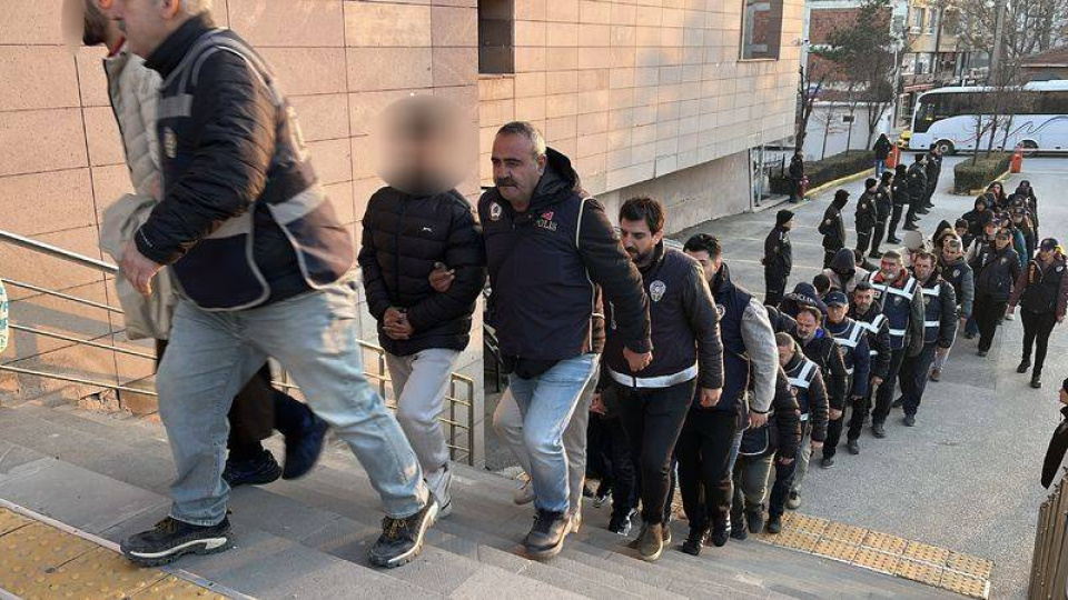 18 ilde operasyon: 52 gözaltı