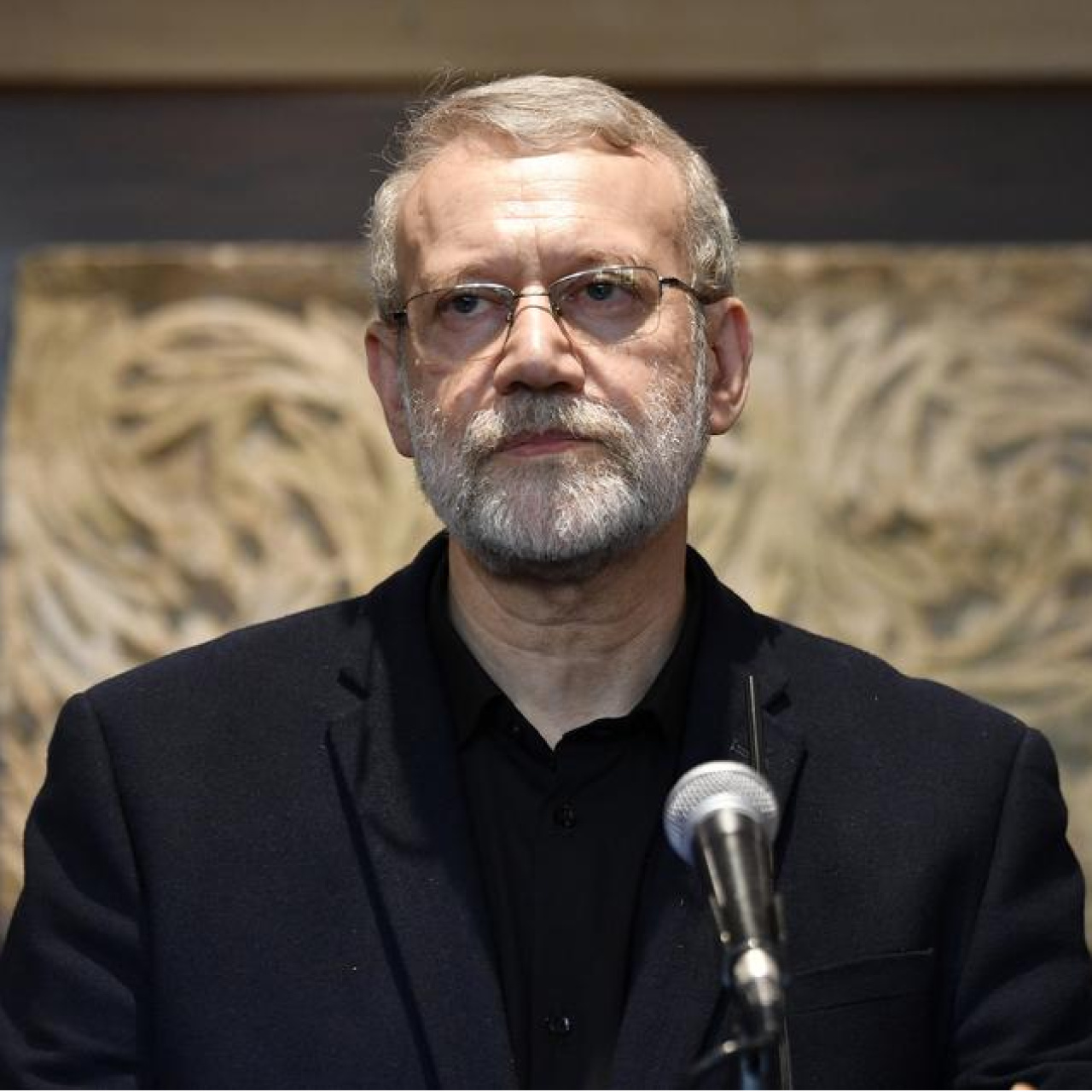 Laricani suikastının perde arkası