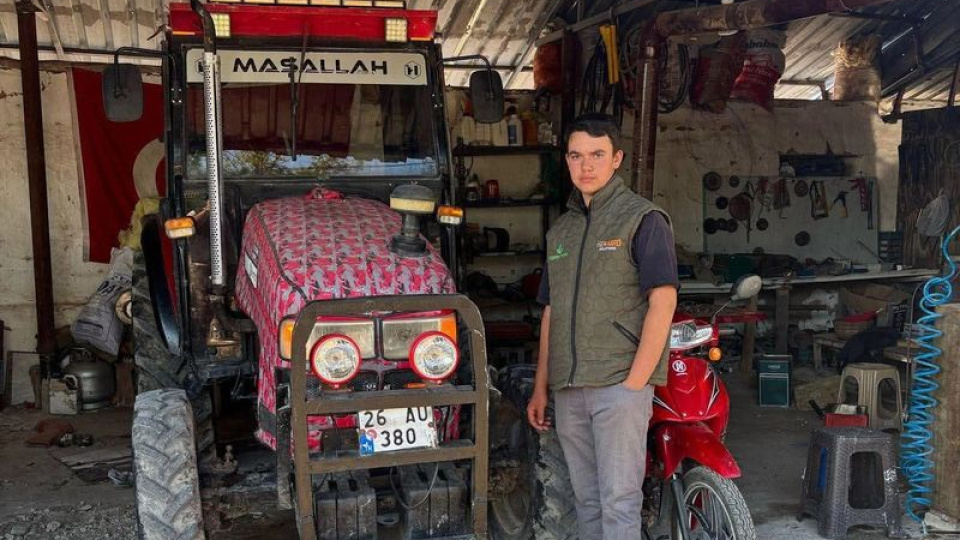 Traktör yıkarken 17 yaşındaki çocuk öldü