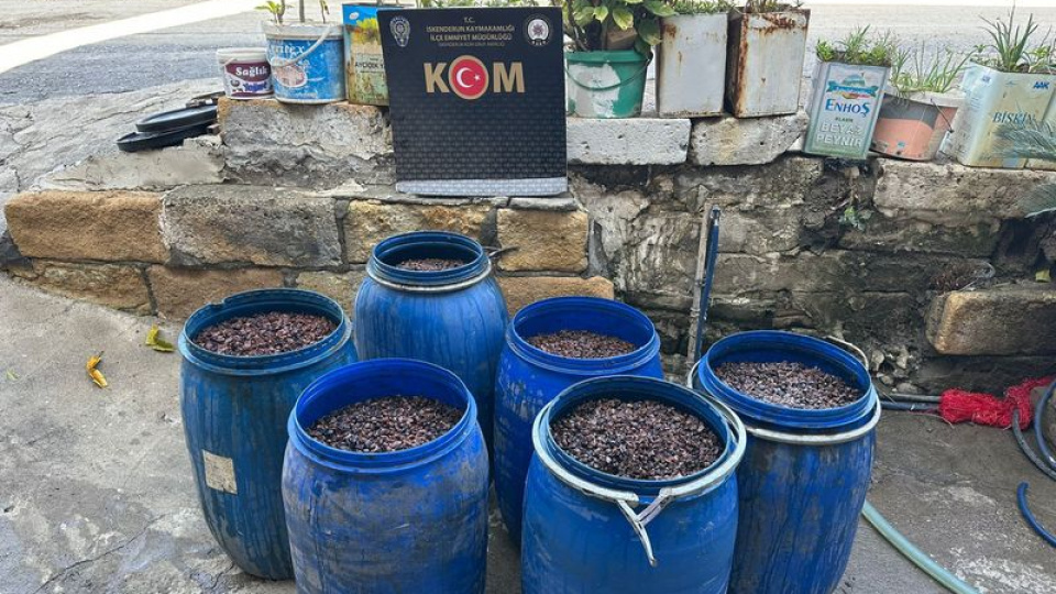 790 litre kaçak alkol ele geçirildi