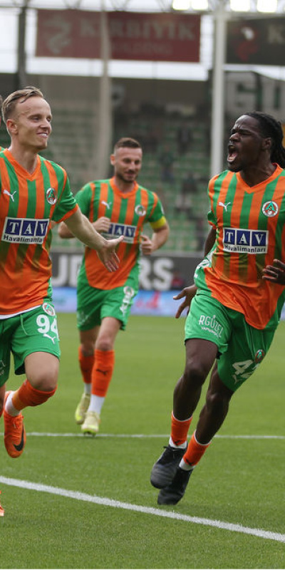 Alanyaspor hasreti beş golle bitirdi!