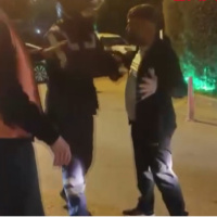 Kuryeyi darbetti, aracıyla ezdi geçti!