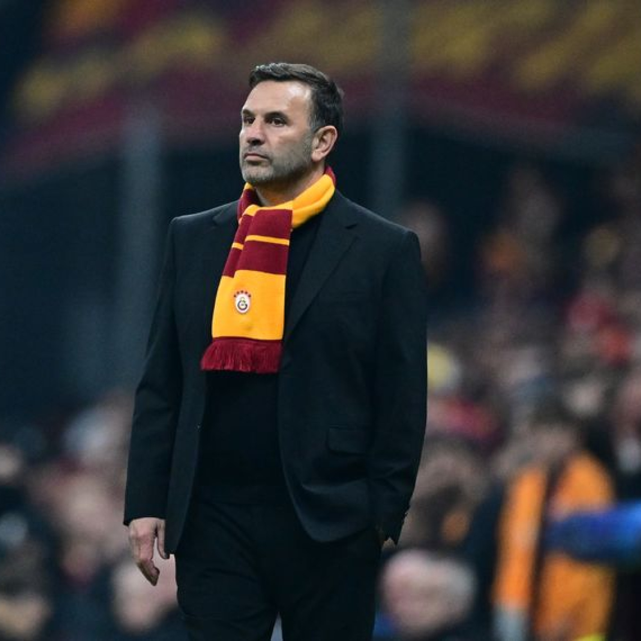 "Dünyanın en kötü hakemi yönetti!"