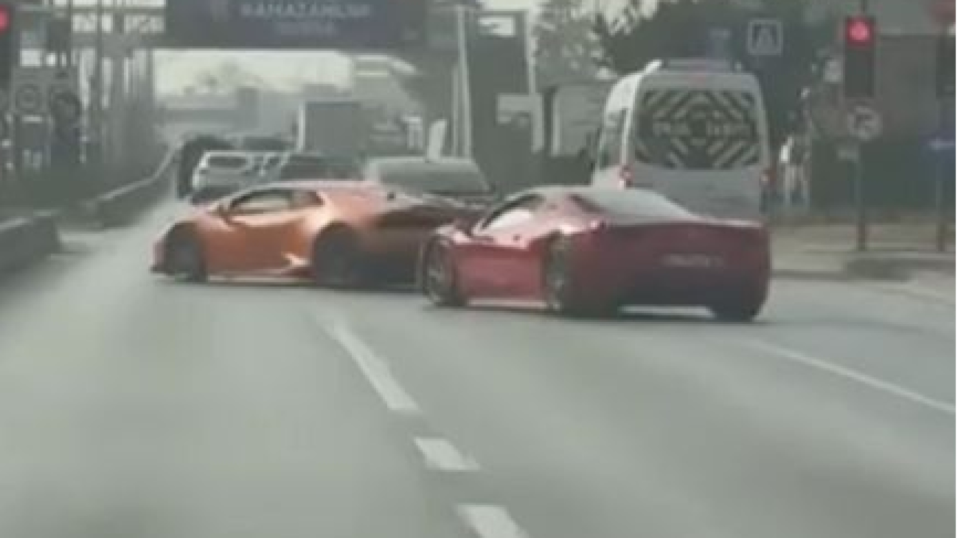 Bursa'da Lüks Araç Sürücülerine 100 Bin TL Ceza ve Ehliyete El Koyma