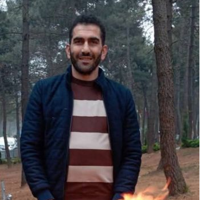 Amcasının cenazesinde öldü