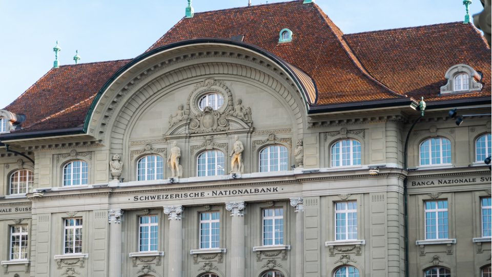 İsviçre Merkez Bankası politika faizini sabit tuttu