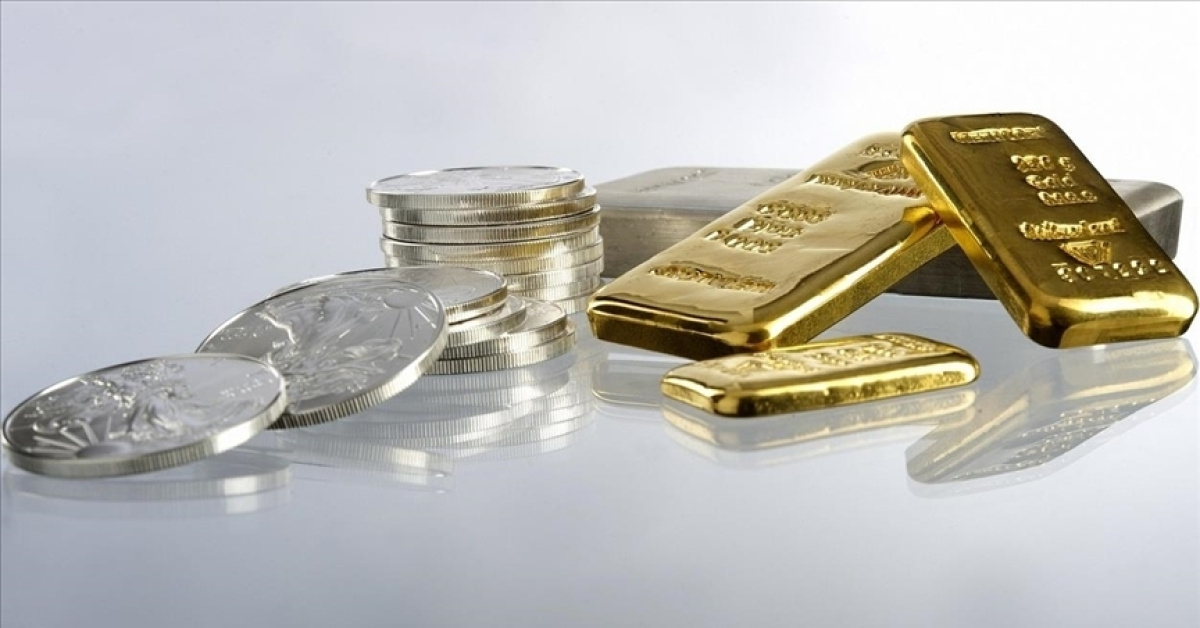 Altın ve Gümüş Piyasaları Fed Faiz Kararı Sonrası Geriliyor