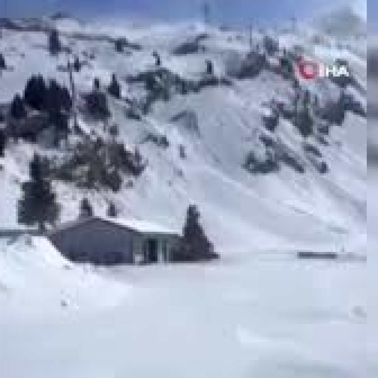 İsviçre’de telesiyej kazası: 1 ölü