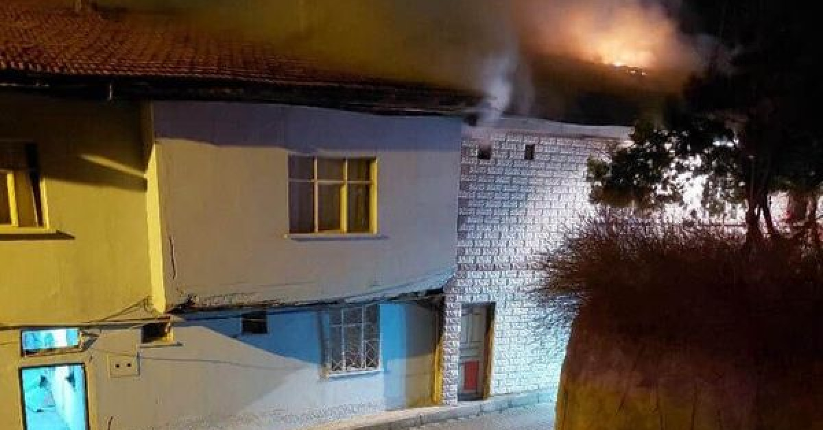 Çankırı'daahşap evyangını 2 ölü