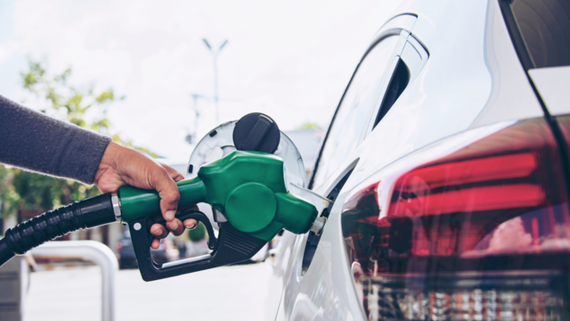 SON DAKİKA: MOTORİNE ZAM GELDİ! Motorine ne kadar zam geldi, litre fiyatı kaç TL oldu? 20 Mart 2026 güncel LPG, benzin ve motorin fiyatları