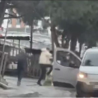 Araçtan inip korku saldılar