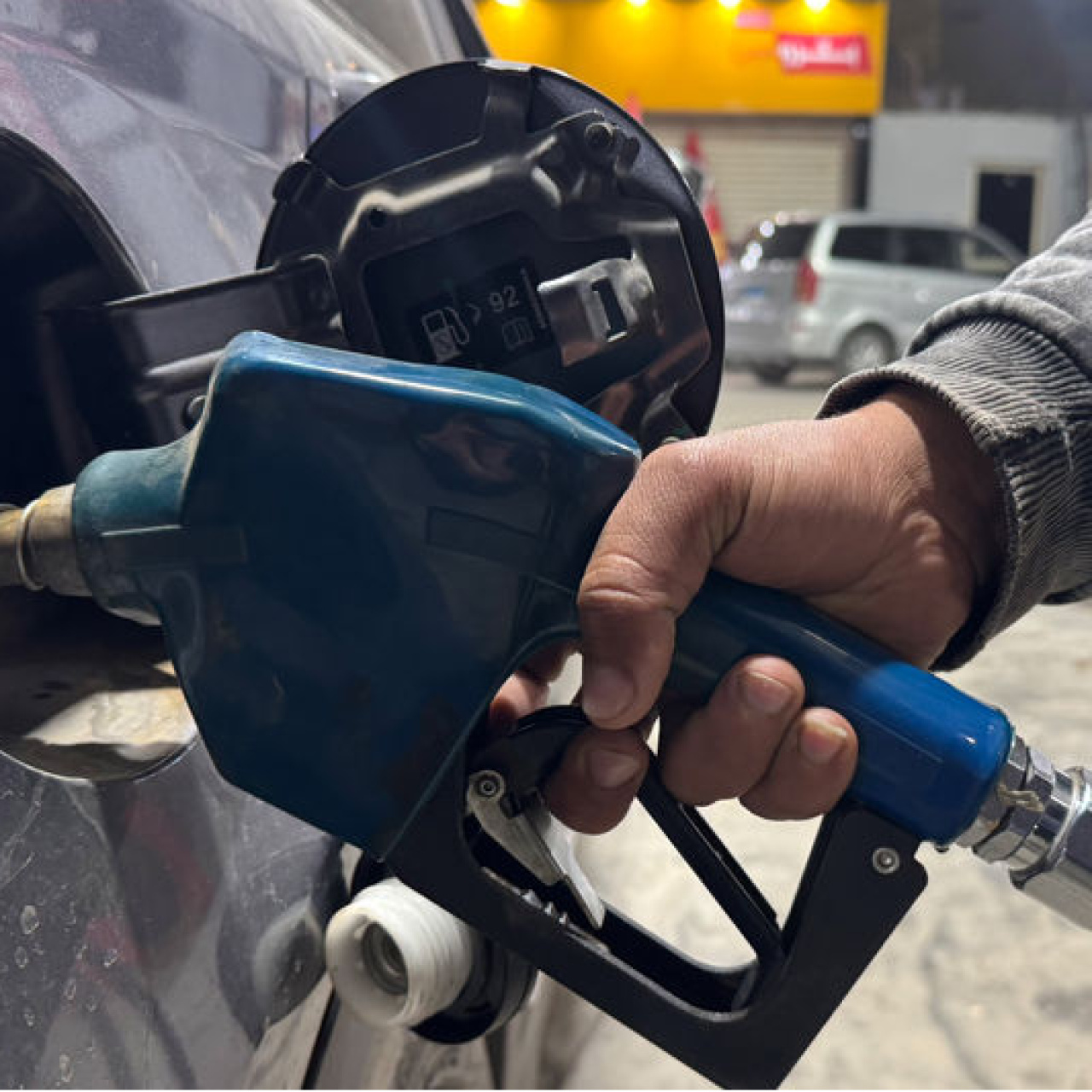 Fitch: Petrol fiyatları ortalama 120 doları görebilir