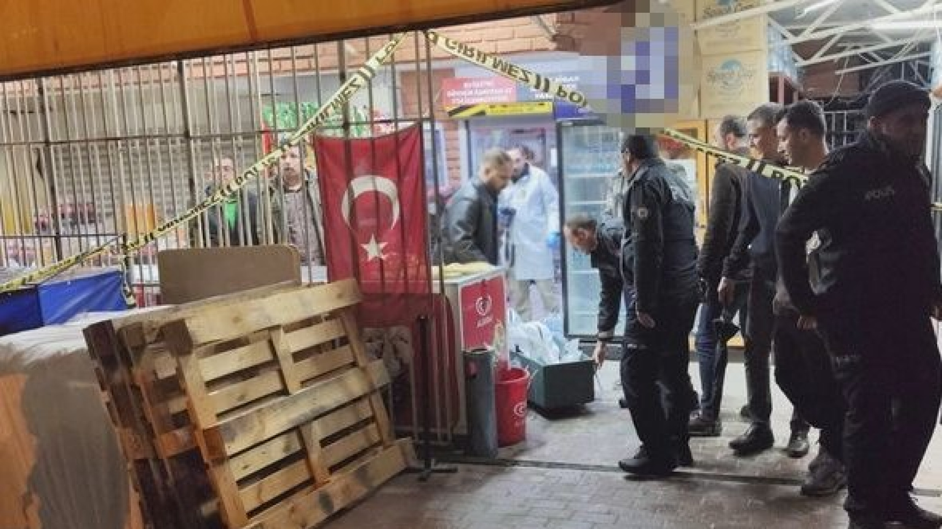 Manavgat'ta markette silahlı kavga: 1 ölü | Son dakika haberleri