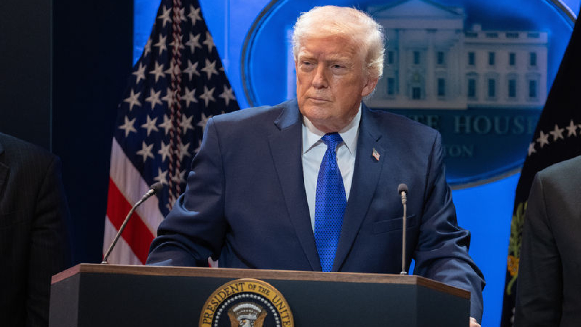 Donald Trump'tan Sert Açıklama: 'İran'ı Yok Ederken Ateşkes İstemiyorum'