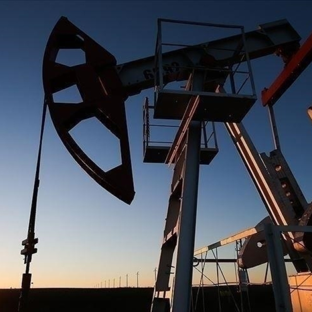 ABD'den İran petrolünün satışına geçici izin