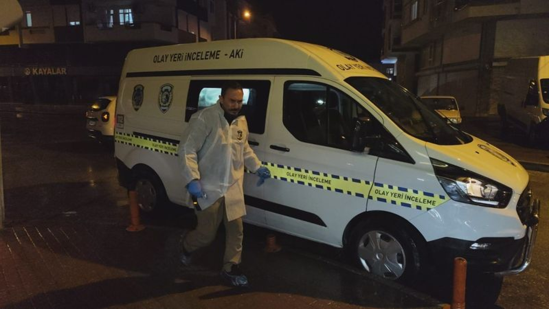 İzmir'de Bayram Ziyaretinde Çıkan Tartışma Cinayetle Sonuçlandı: Enişte Bıçaklanarak Öldürüldü