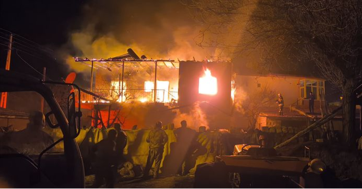 Kayseri'deev yangını engelli kadın hayatını kaybetti