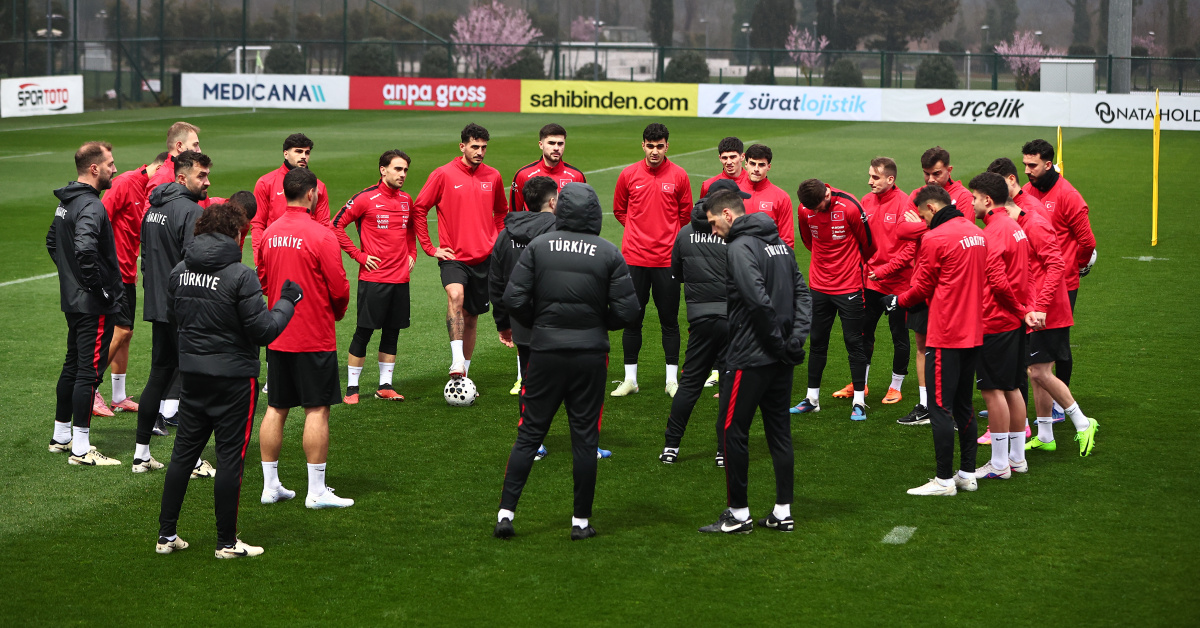 Bizim Çocuklar'da Romanya Mesaisi! - Milliler Antrenmanı