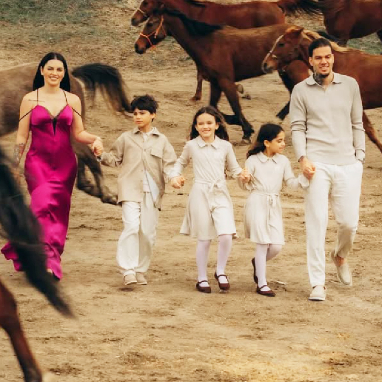 Moraes ailesi Kapadokya tatilinde