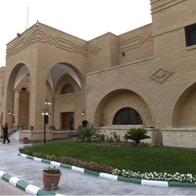 Suudi Arabistan İranlı 5 diplomatı "istenmeyen kişi" ilan etti