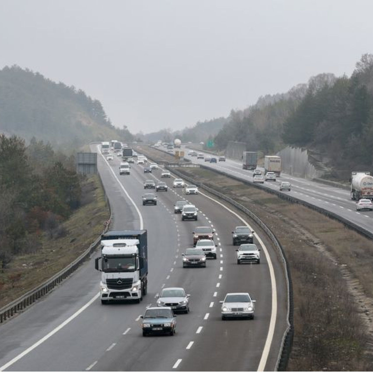 Dönüş yolunda akıcı yoğunluk