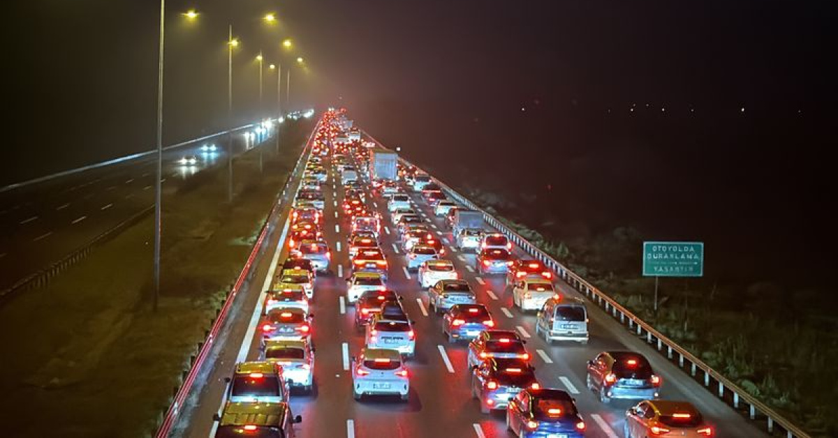 Ramazan dönüş trafiği Kırıkkale'deyoğun! | Trafik