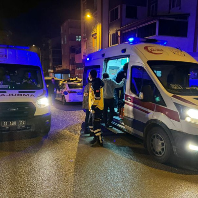 Kocasını bıçaklayarak öldürdü