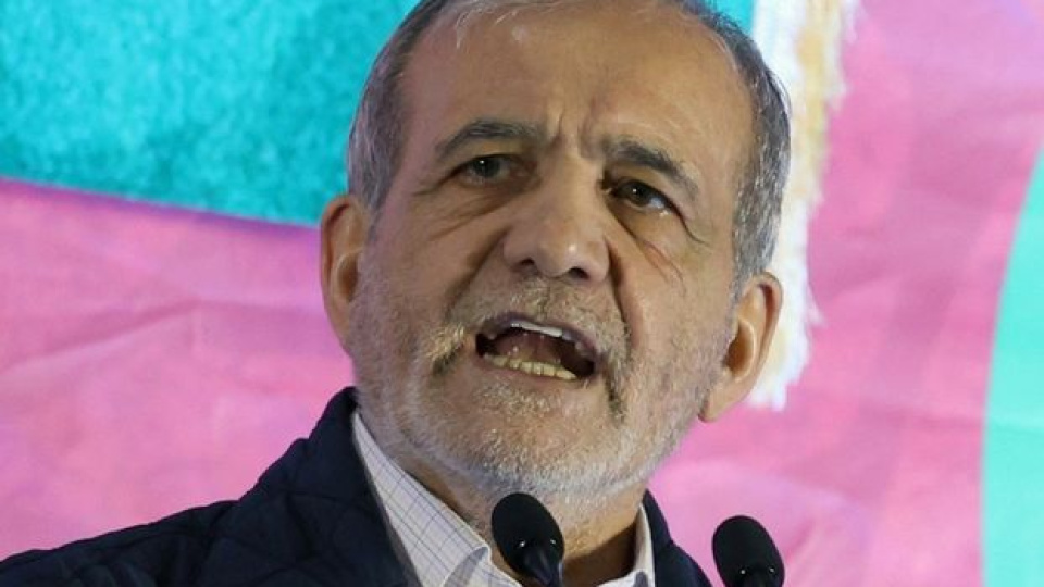 Pezeşkiyan: İran halkını daha da birleştiriyor