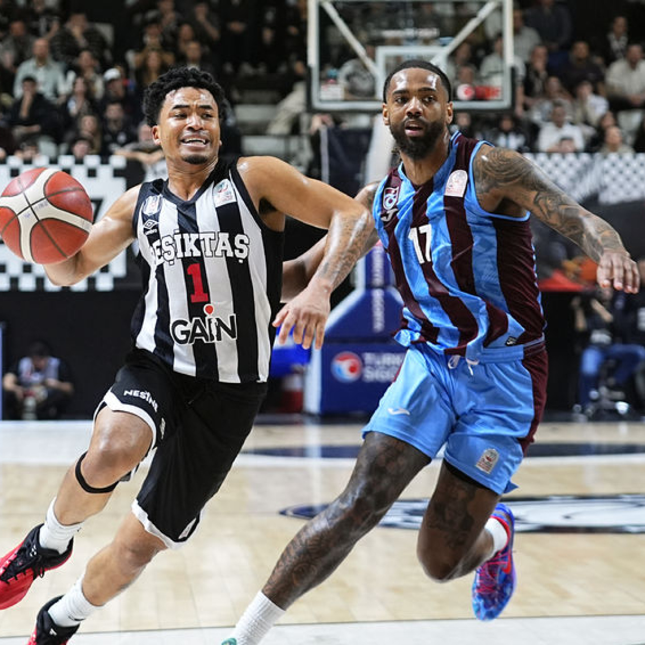 Beşiktaş GAİN, Trabzonspor'u devirdi!