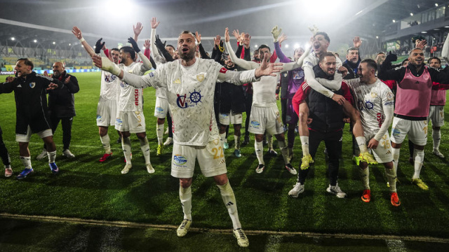 Erzurumspor FK liderliği bırakmadı!